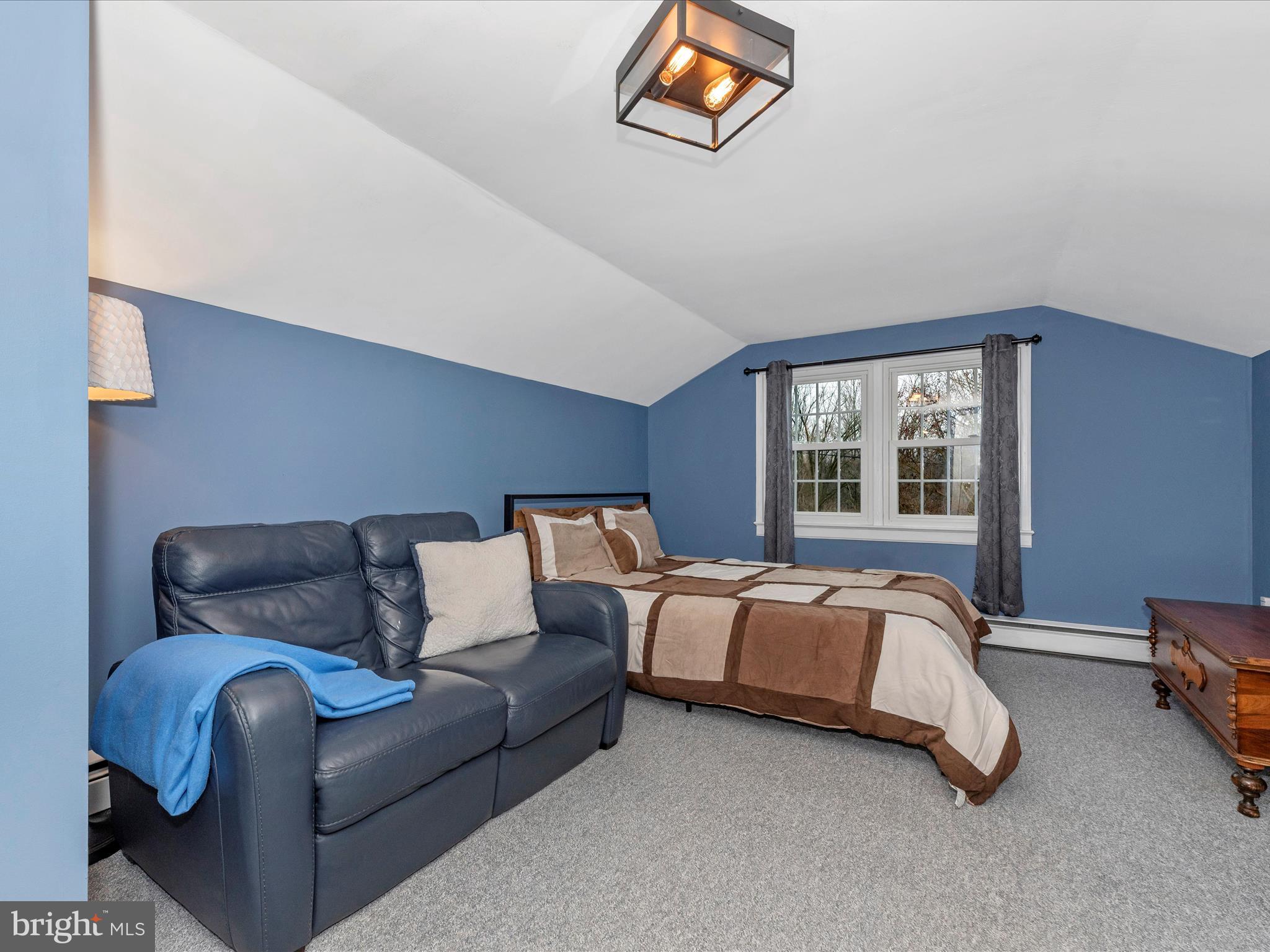 DAMASCUS OUTSIDE - Residential