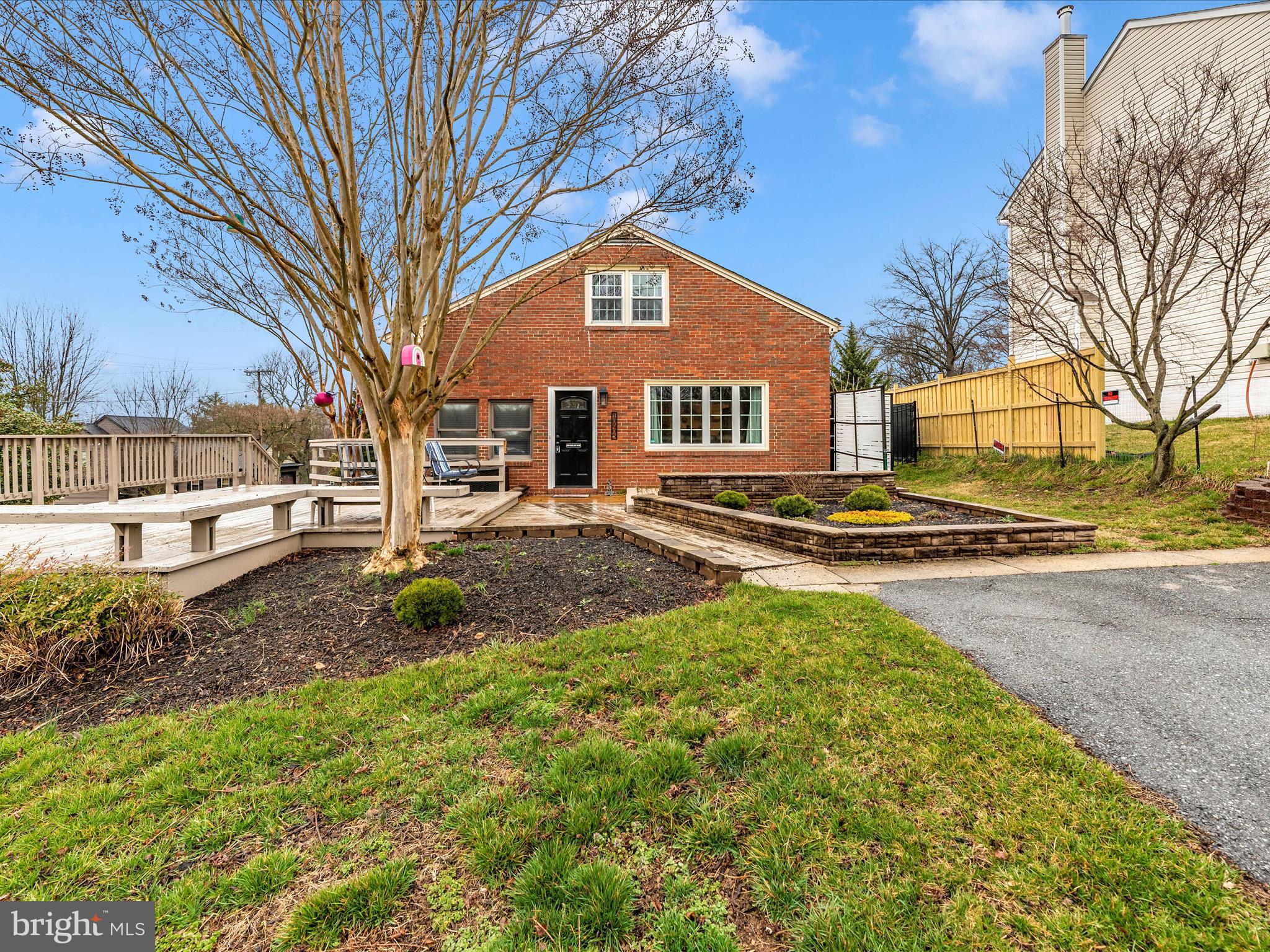 DAMASCUS OUTSIDE - Residential