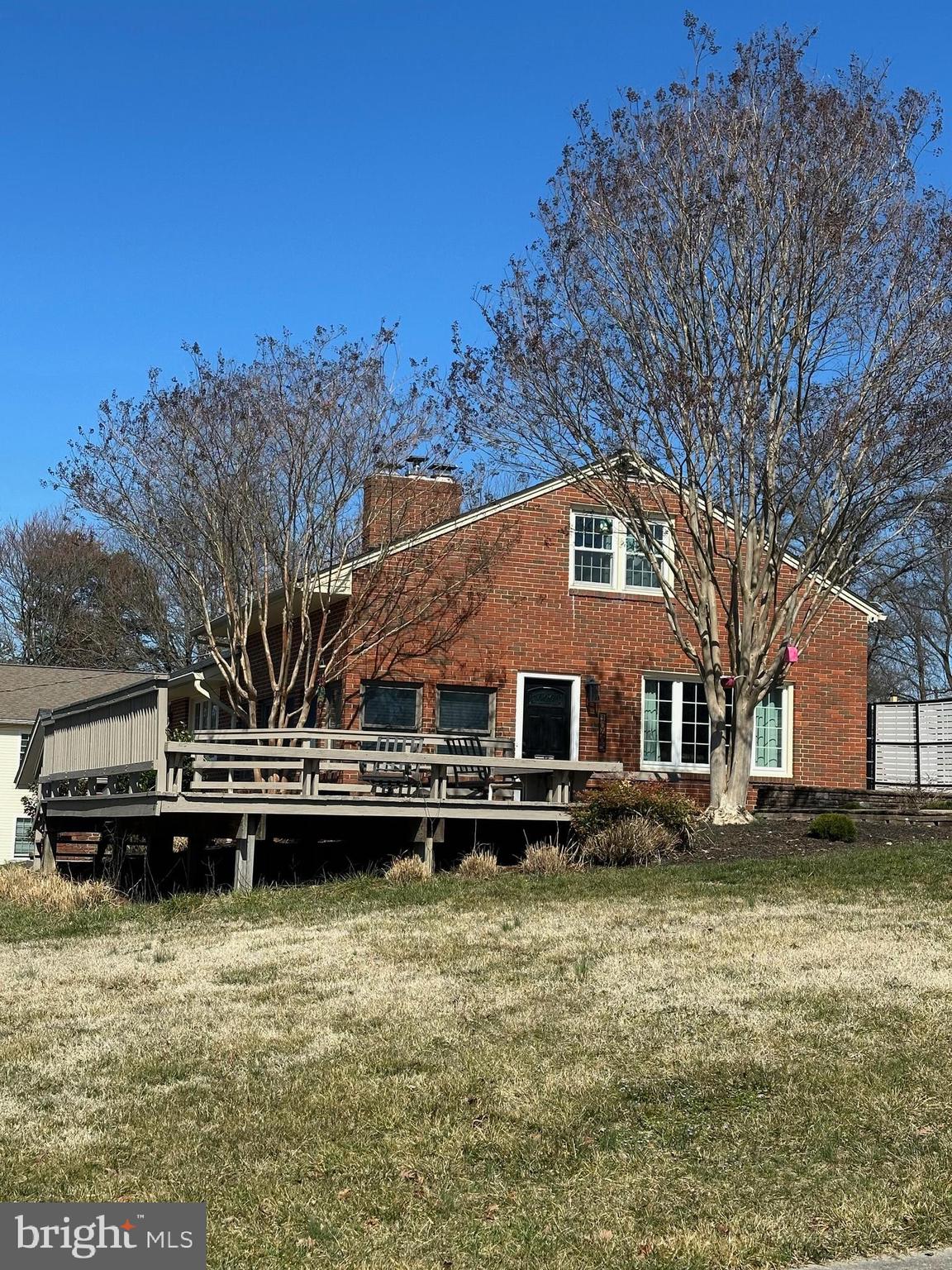 DAMASCUS OUTSIDE - Residential