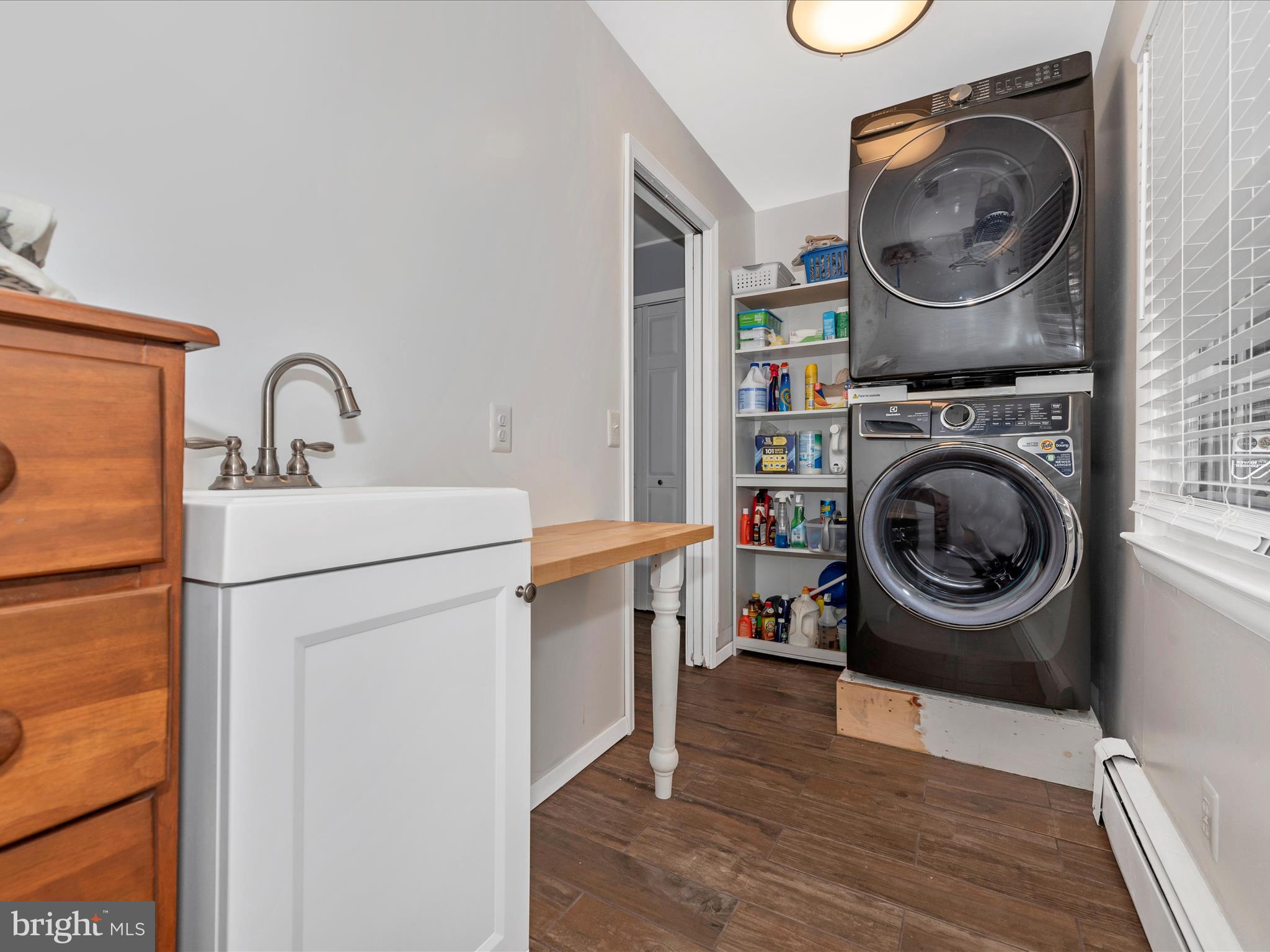 DAMASCUS OUTSIDE - Residential