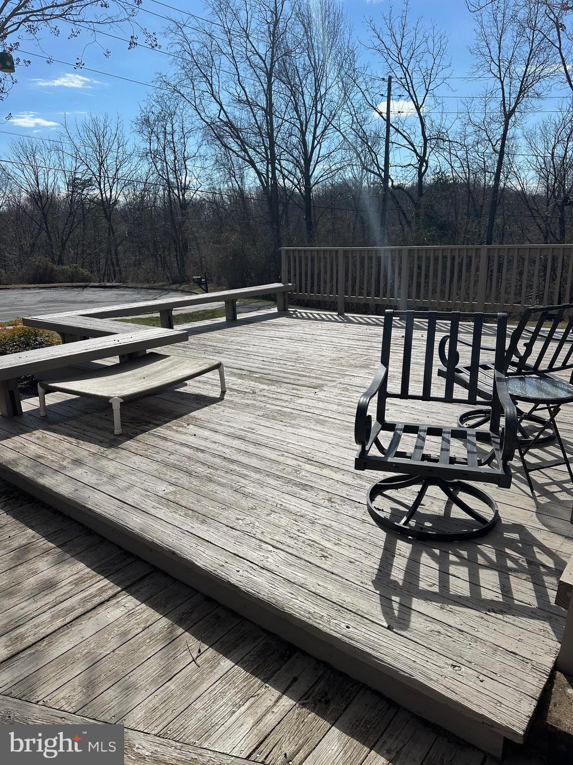 DAMASCUS OUTSIDE - Residential