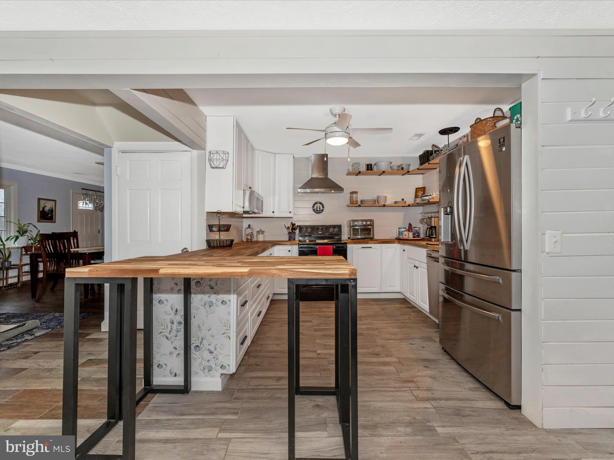 DAMASCUS OUTSIDE - Residential