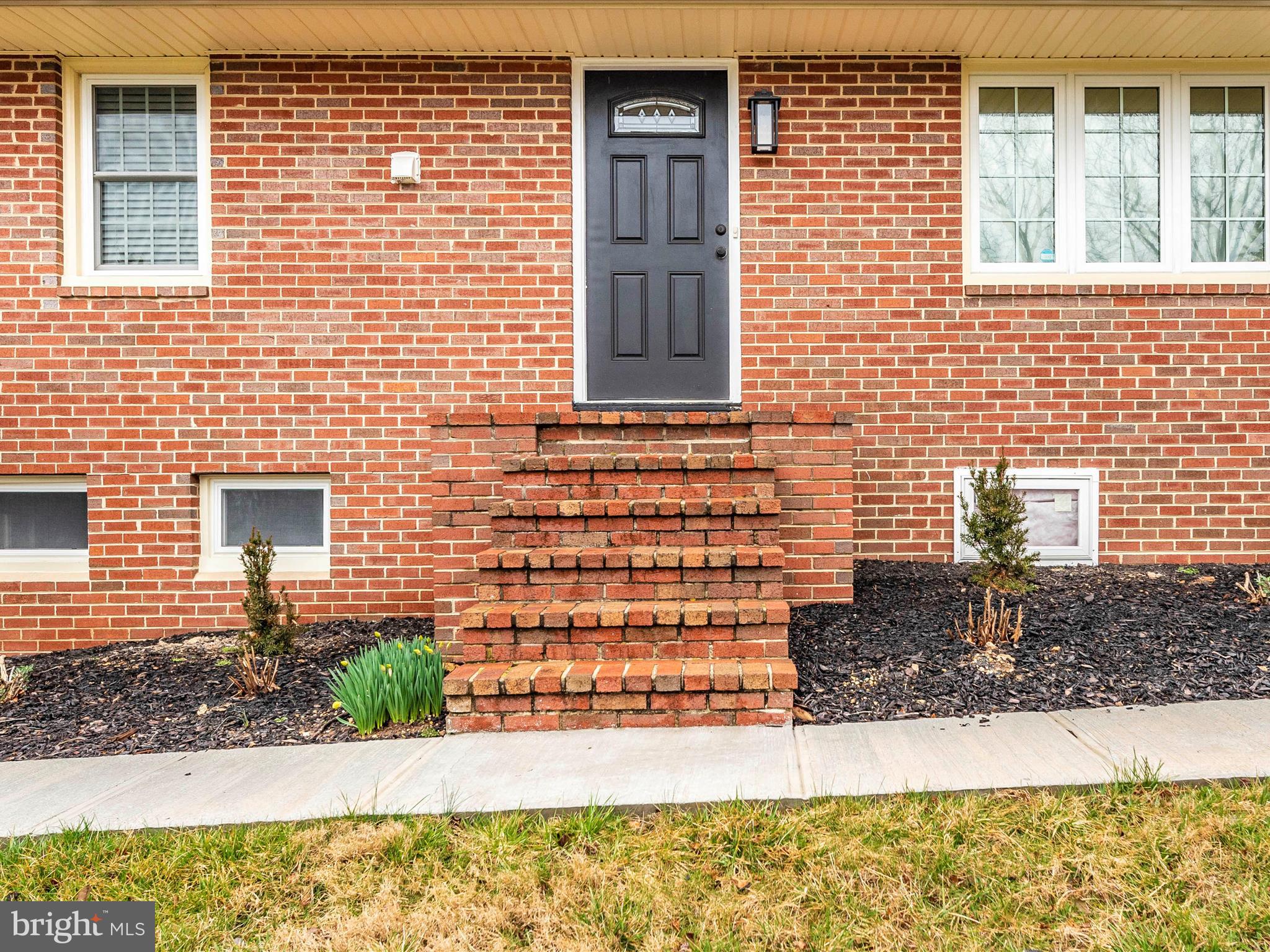 DAMASCUS OUTSIDE - Residential