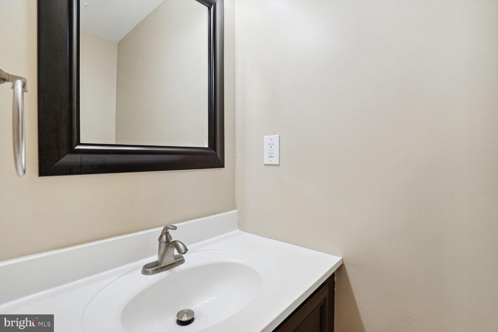 SHADOWBROOK - Residential Lease