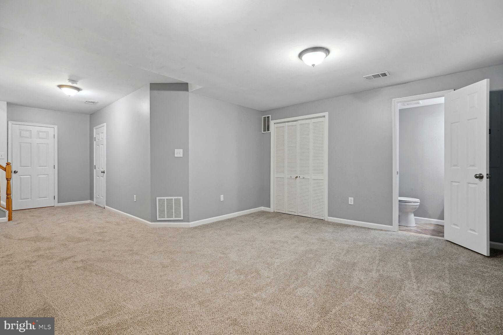 SHADOWBROOK - Residential Lease