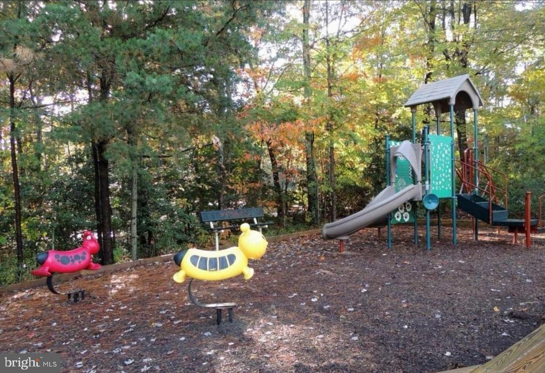 SOLOMANS LANDING CONDOMINIUMS - Residential