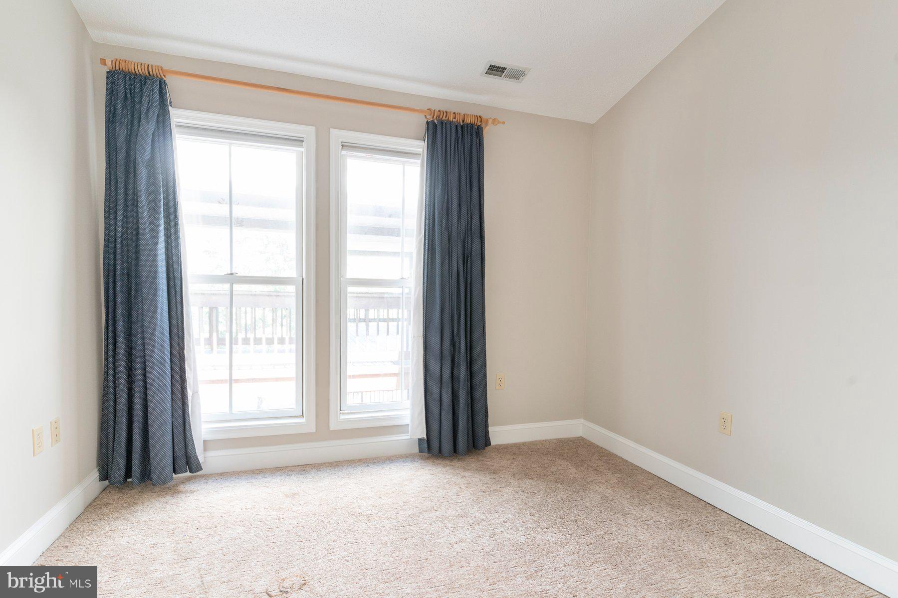 SOLOMANS LANDING CONDOMINIUMS - Residential