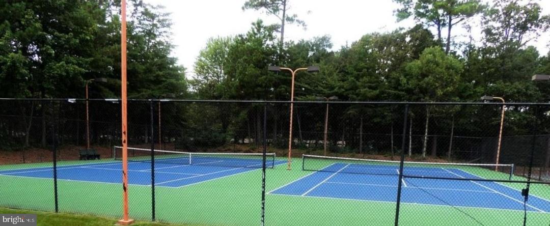 SOLOMANS LANDING CONDOMINIUMS - Residential