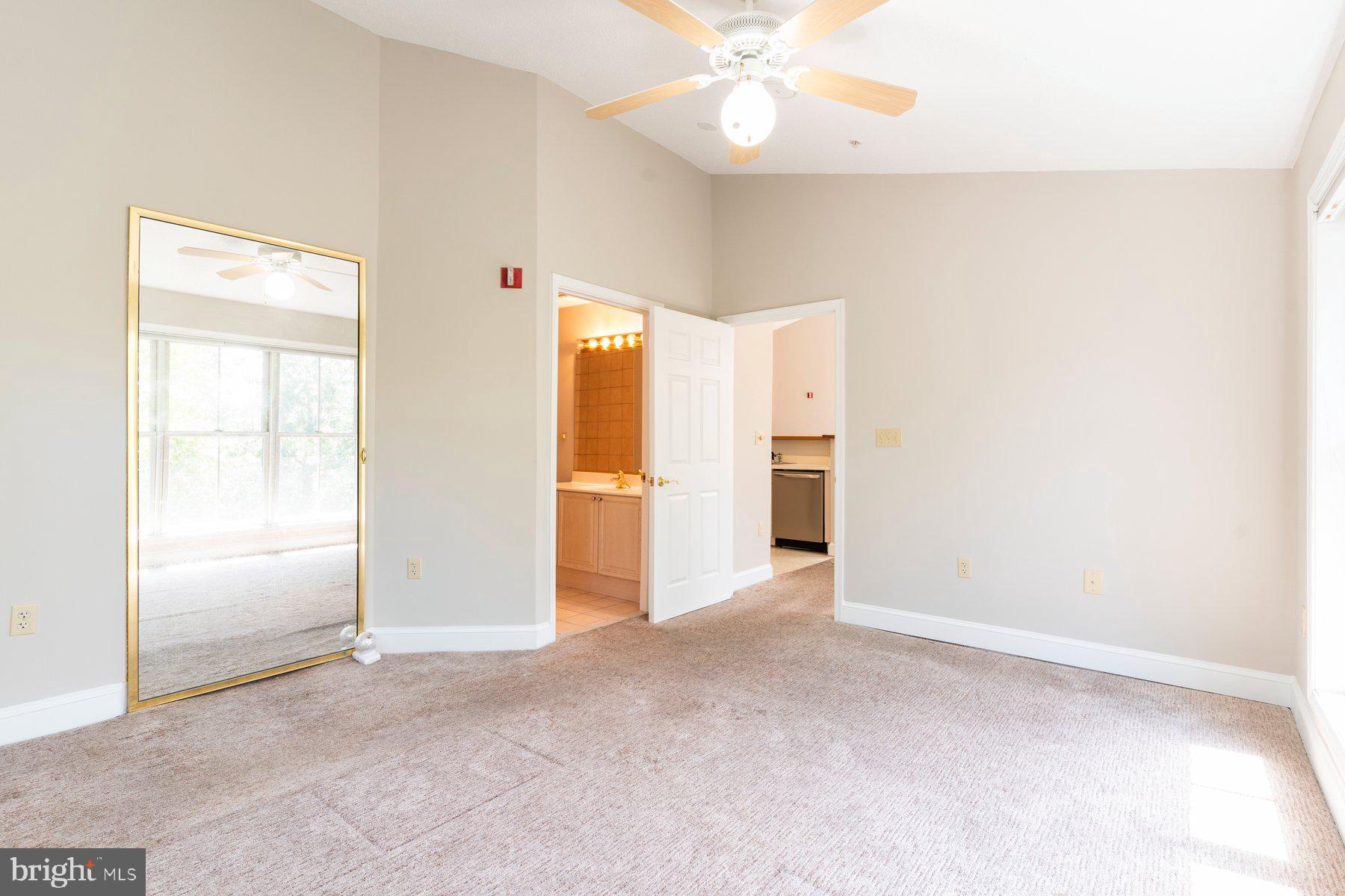 SOLOMANS LANDING CONDOMINIUMS - Residential