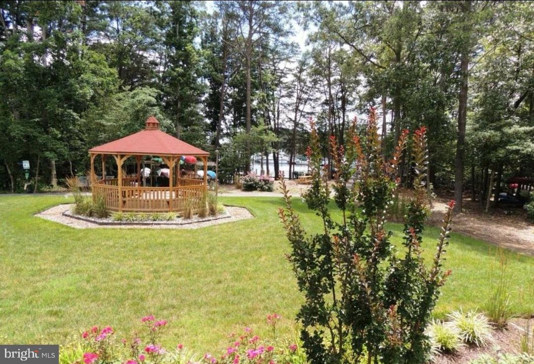 SOLOMANS LANDING CONDOMINIUMS - Residential