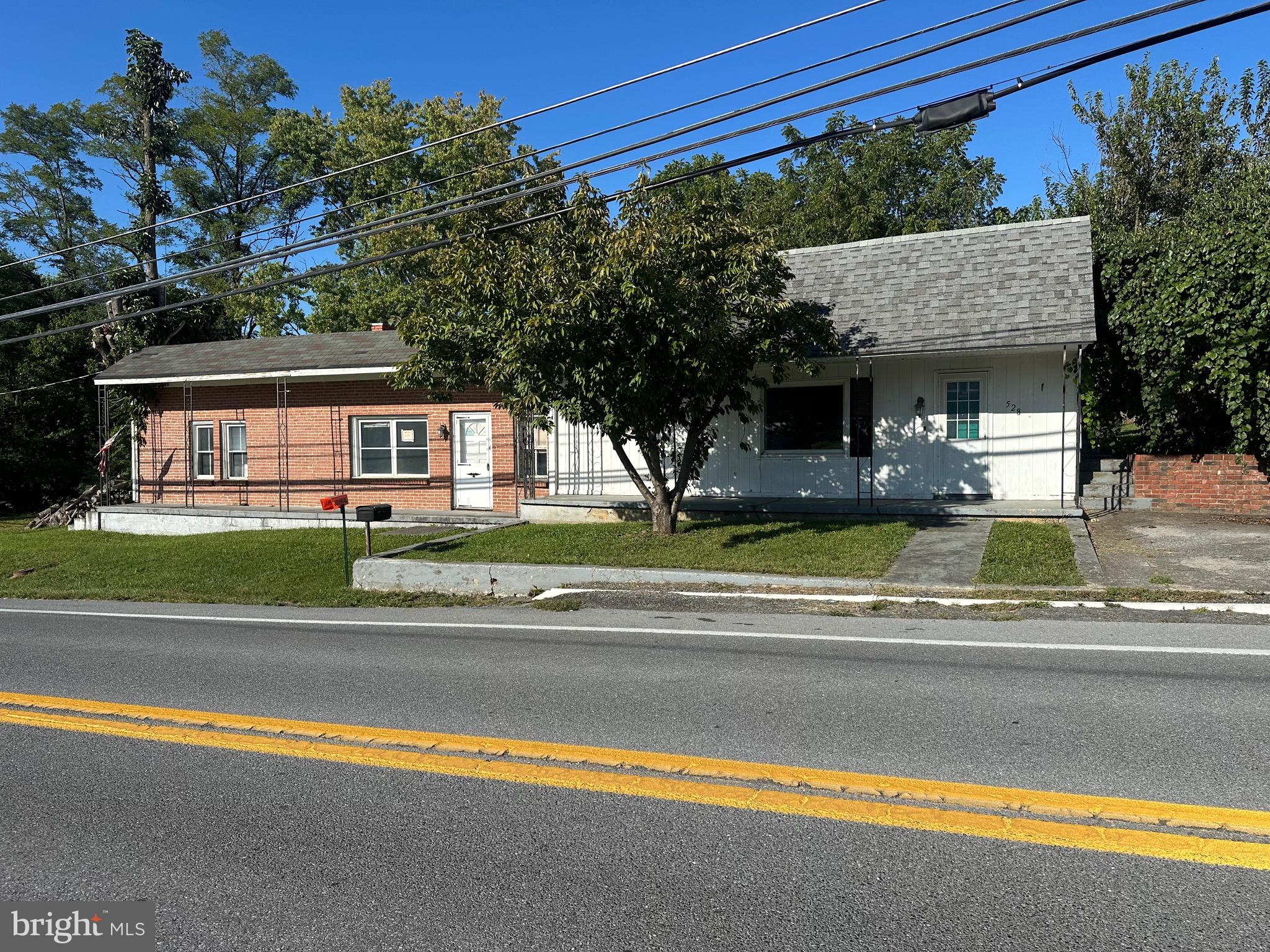 ARDEN DISTRICT - Residential