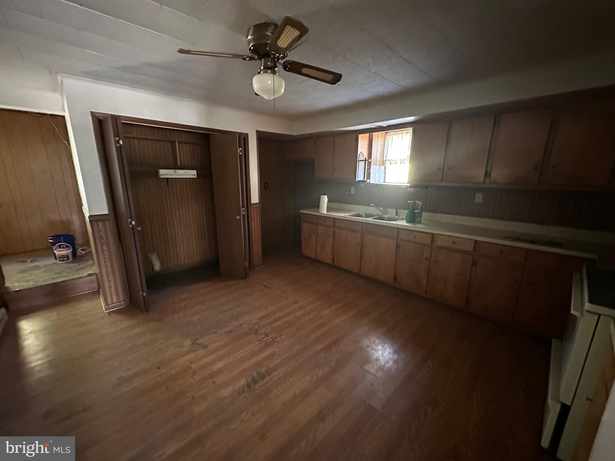 ARDEN DISTRICT - Residential