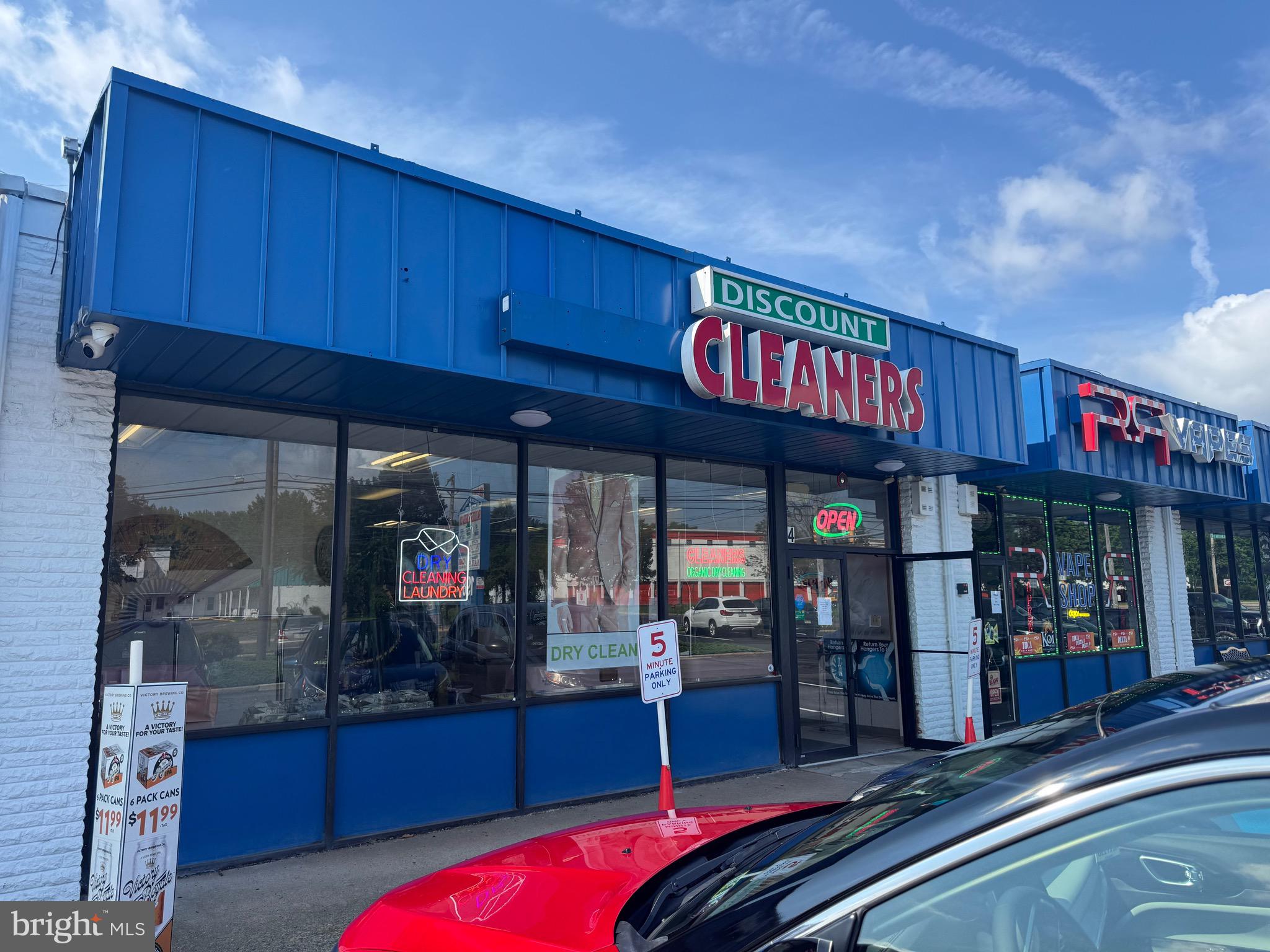 FAIRLESS HILLS - Commercial Sale