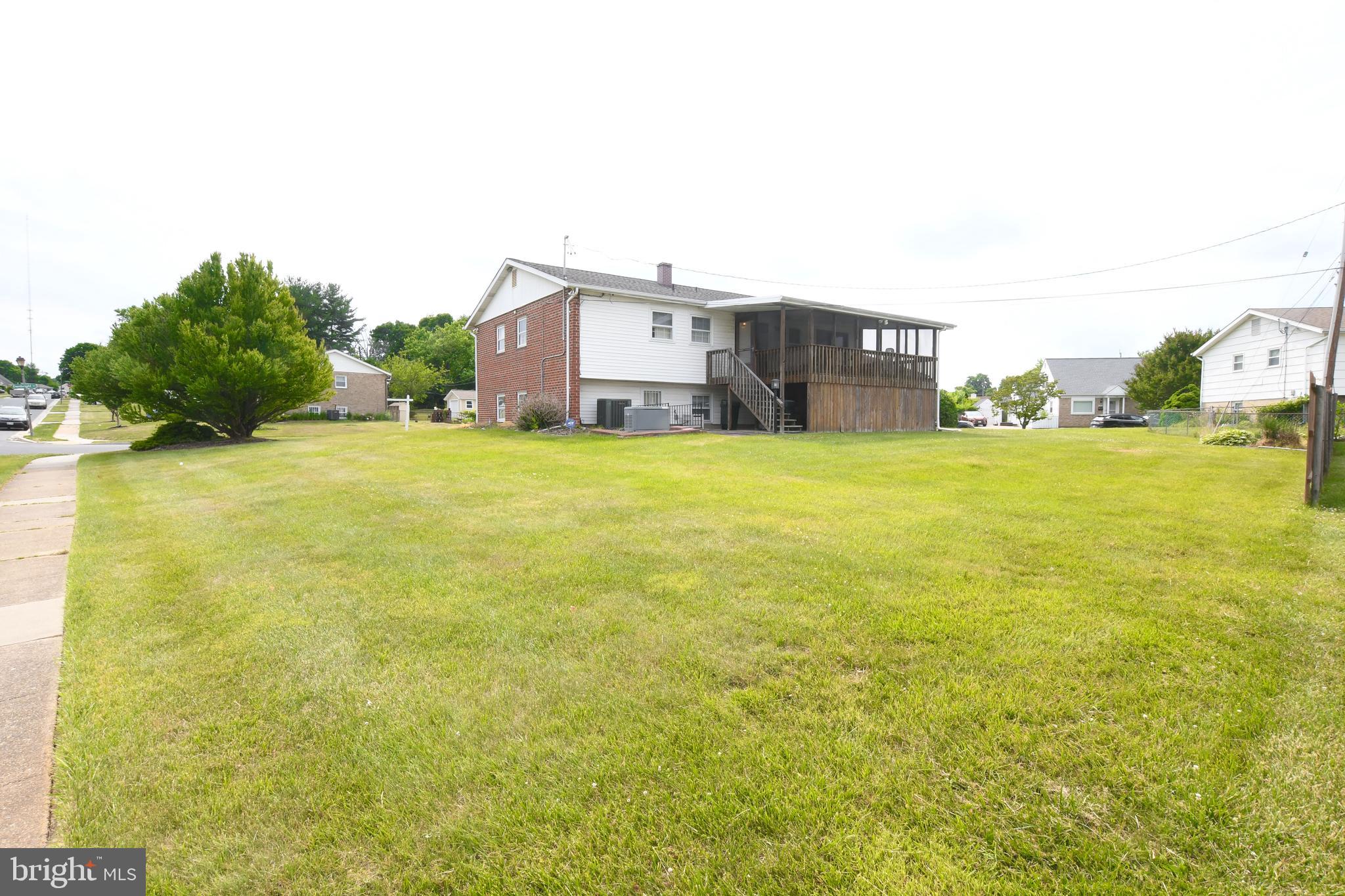 WESTVIEW PARK - Residential