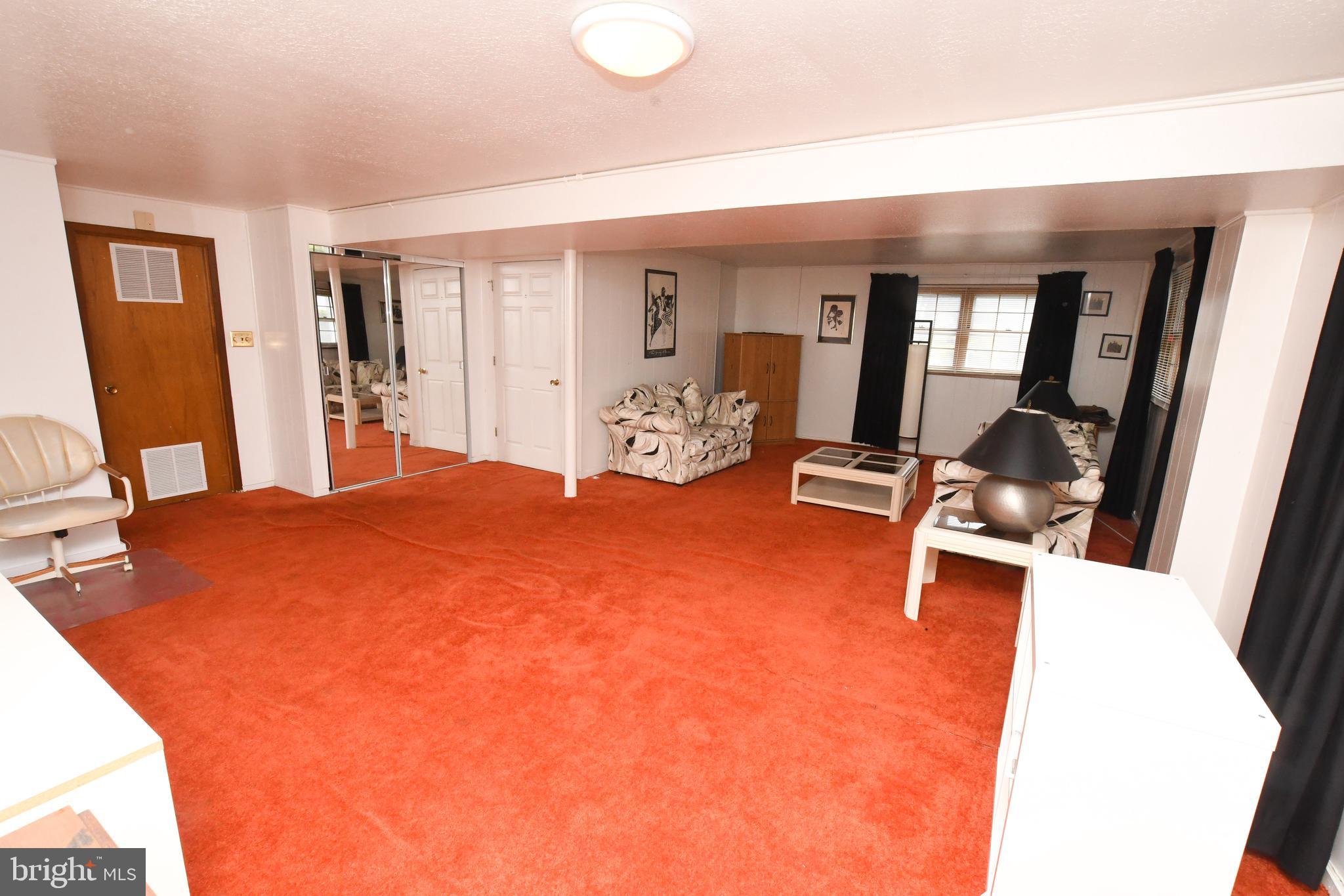 WESTVIEW PARK - Residential