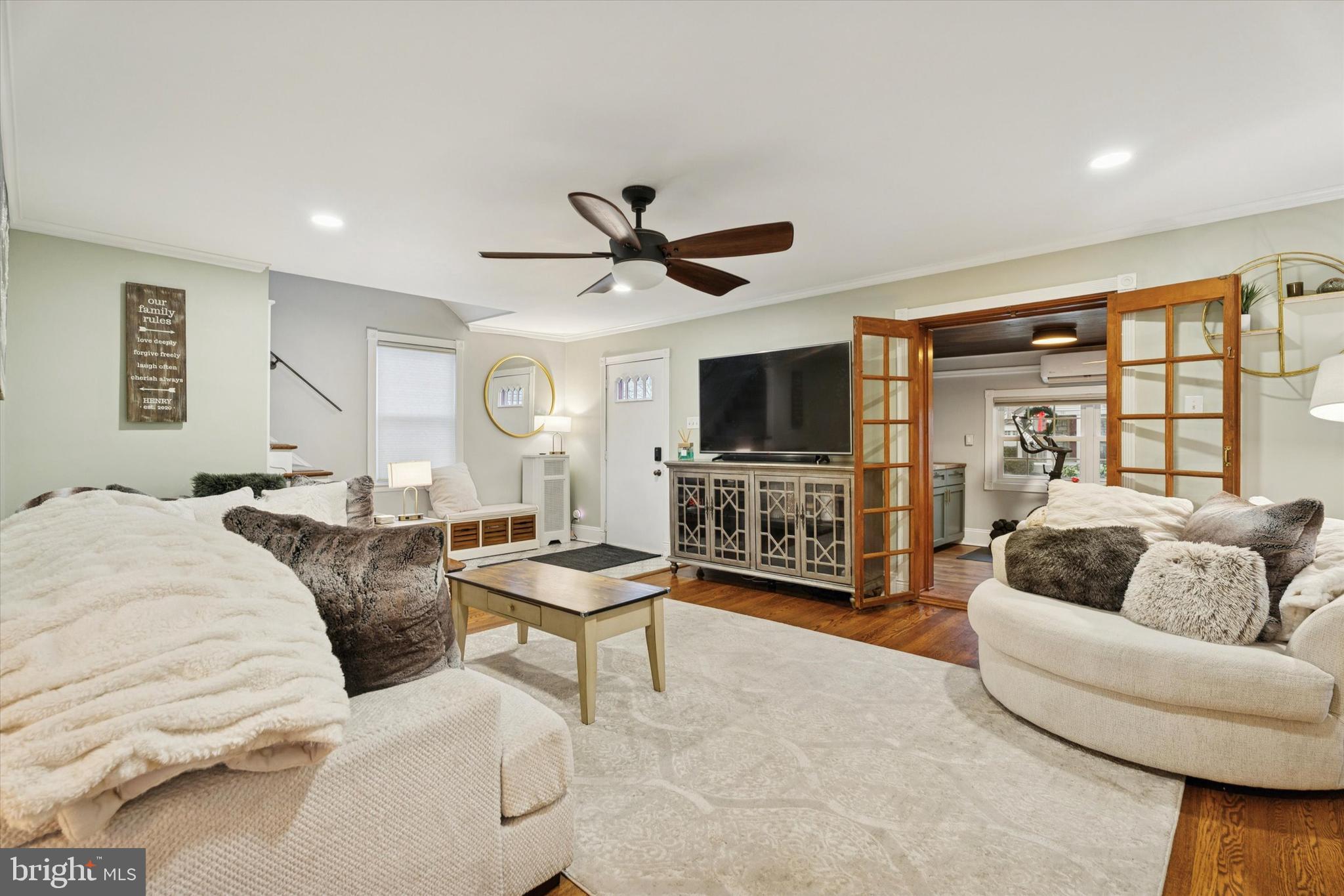 920 ALEXANDER AVENUE