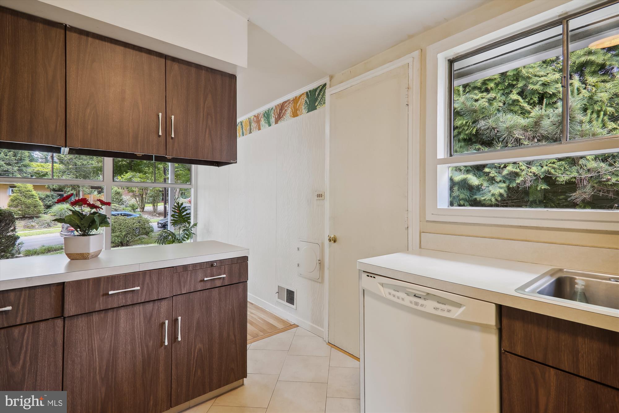 ROSEMARY HILLS - Residential