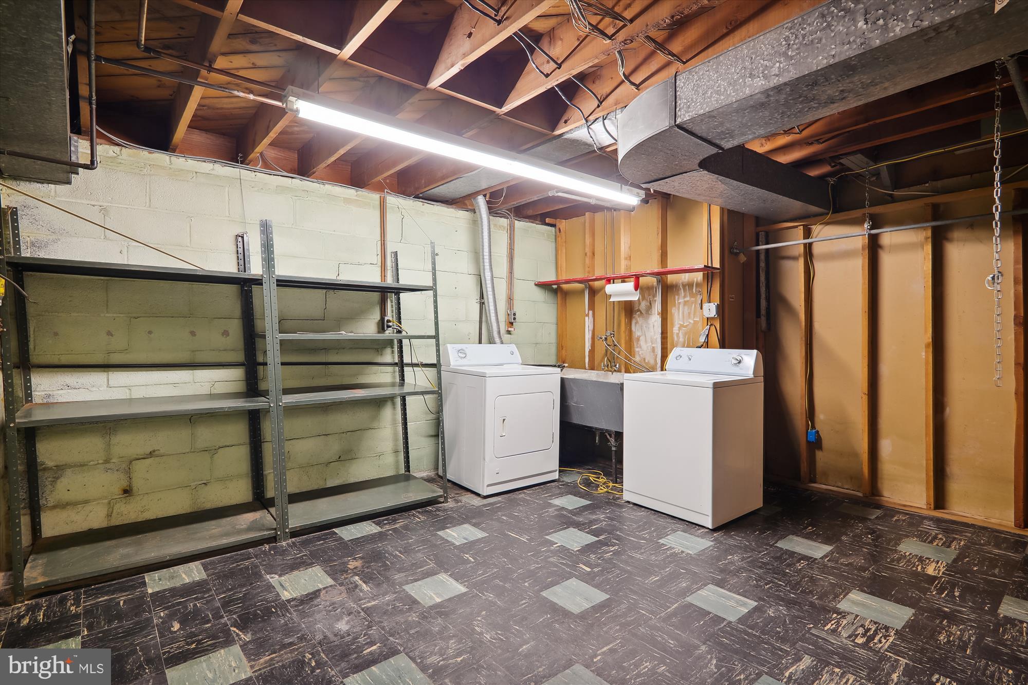 ROSEMARY HILLS - Residential