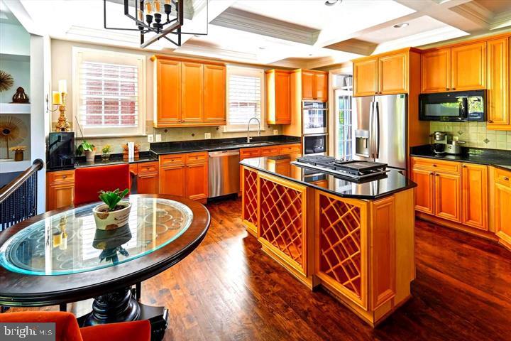 LOWES ISLAND - Residential Lease