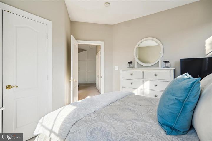 LOWES ISLAND - Residential Lease