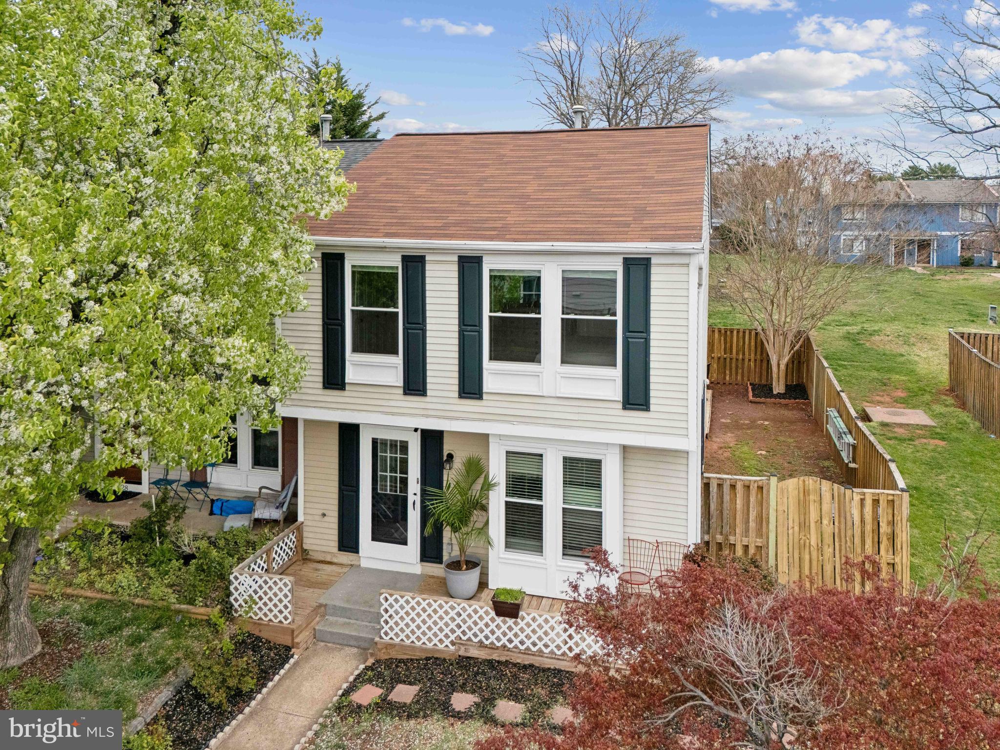 STONERIDGE II - Residential