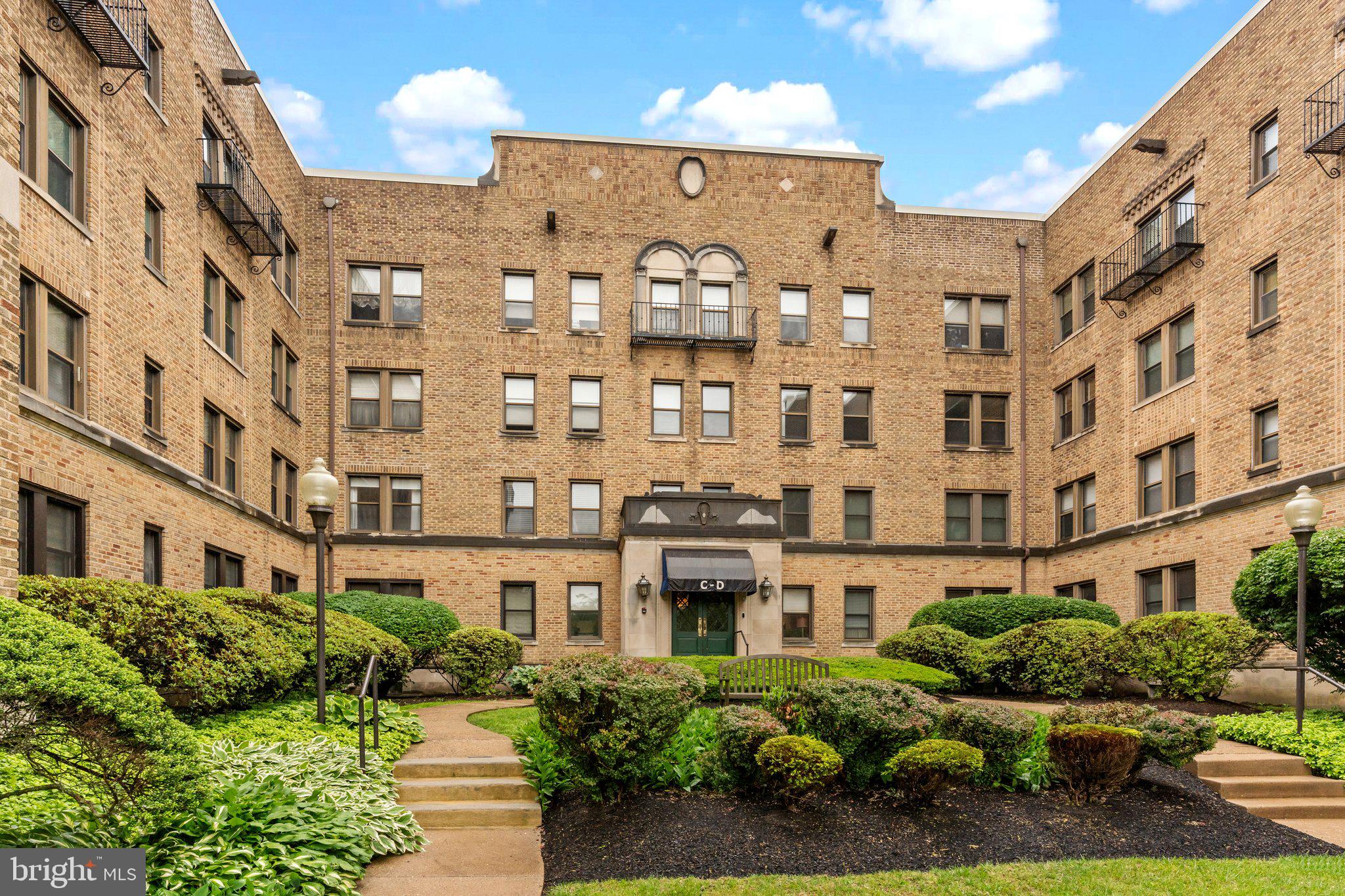MELROSE PARK HOUSE - Residential