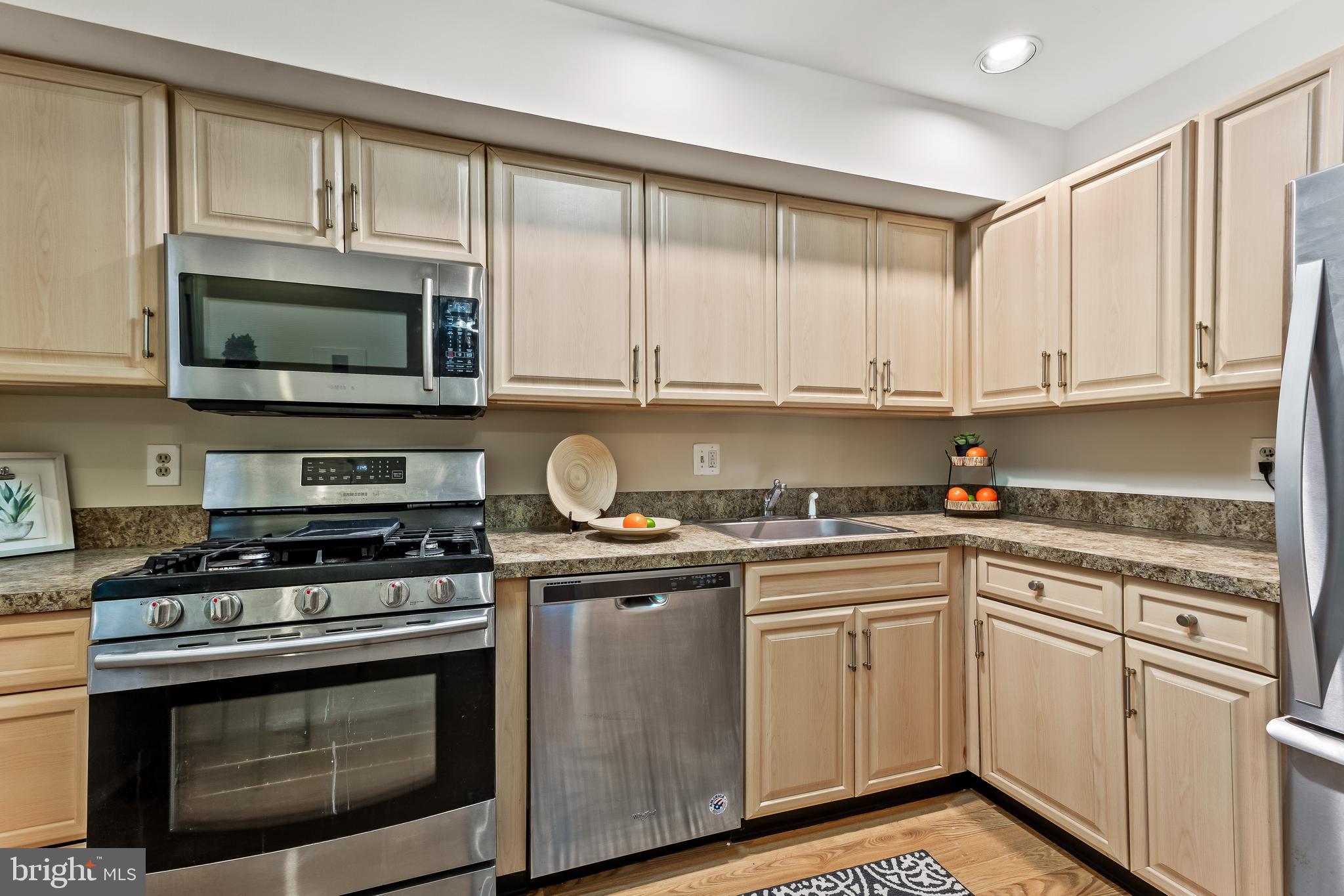 VILLAGES AT HOMELAND - Residential