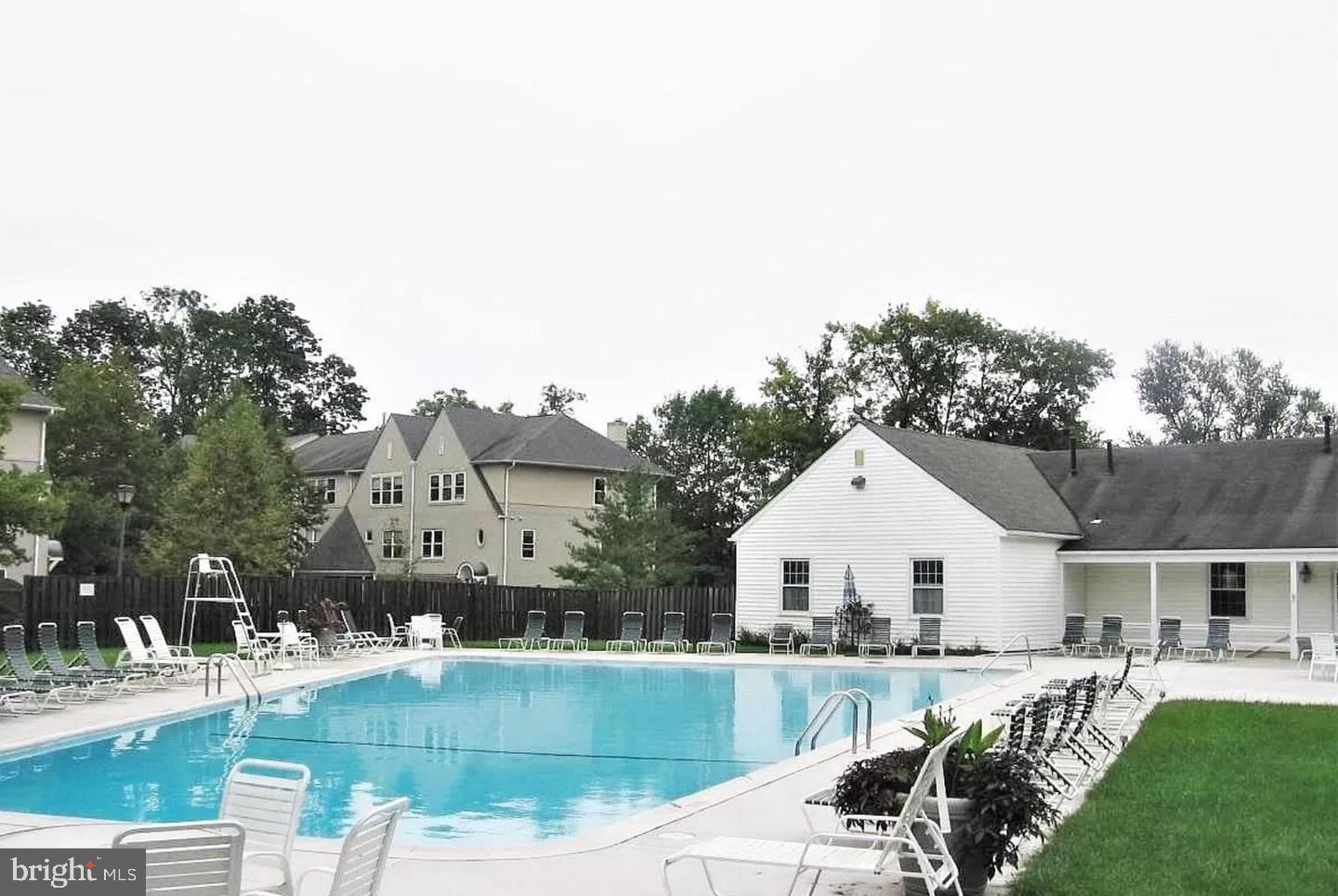 VILLAGES AT HOMELAND - Residential