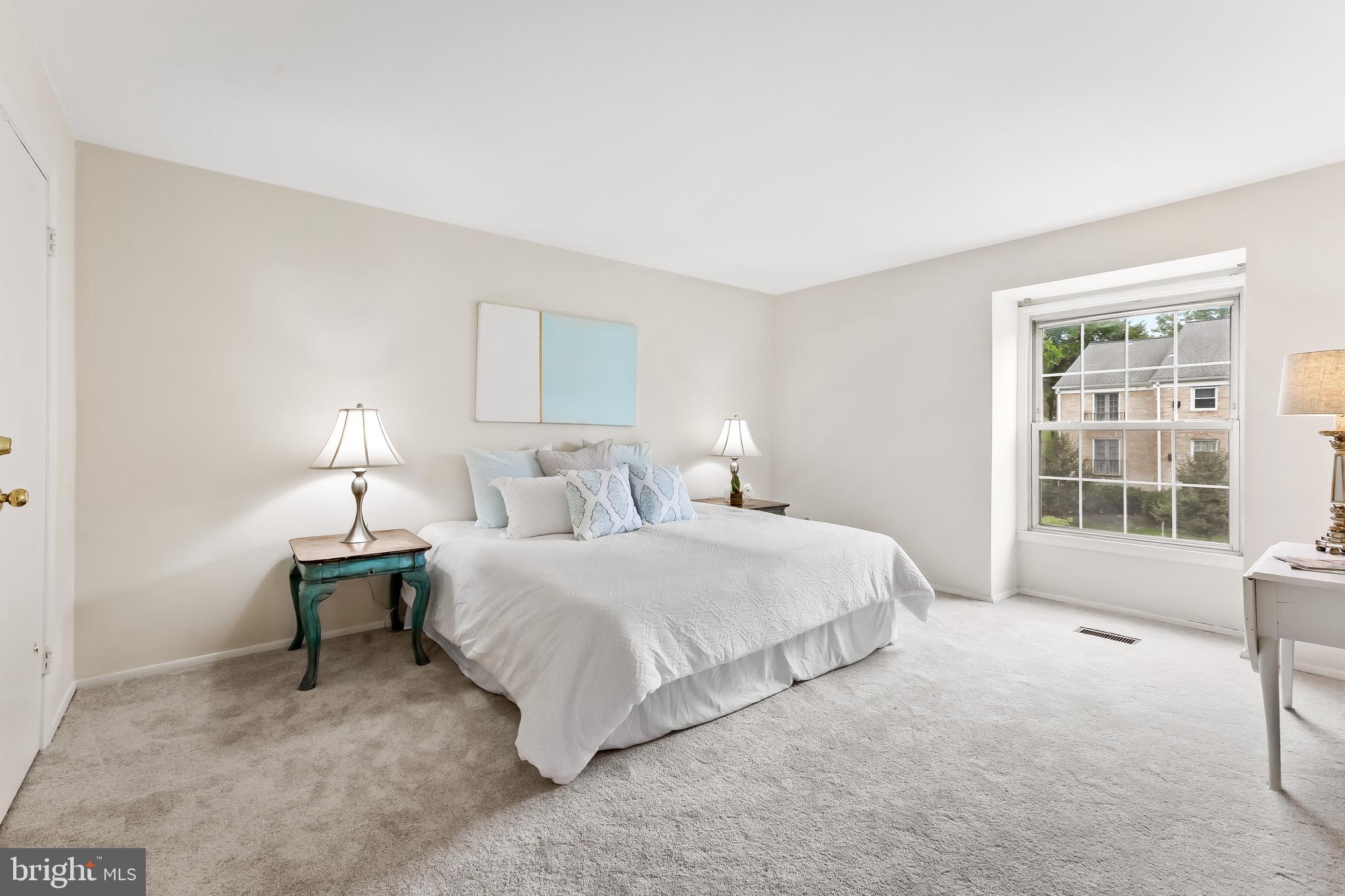 VILLAGES AT HOMELAND - Residential