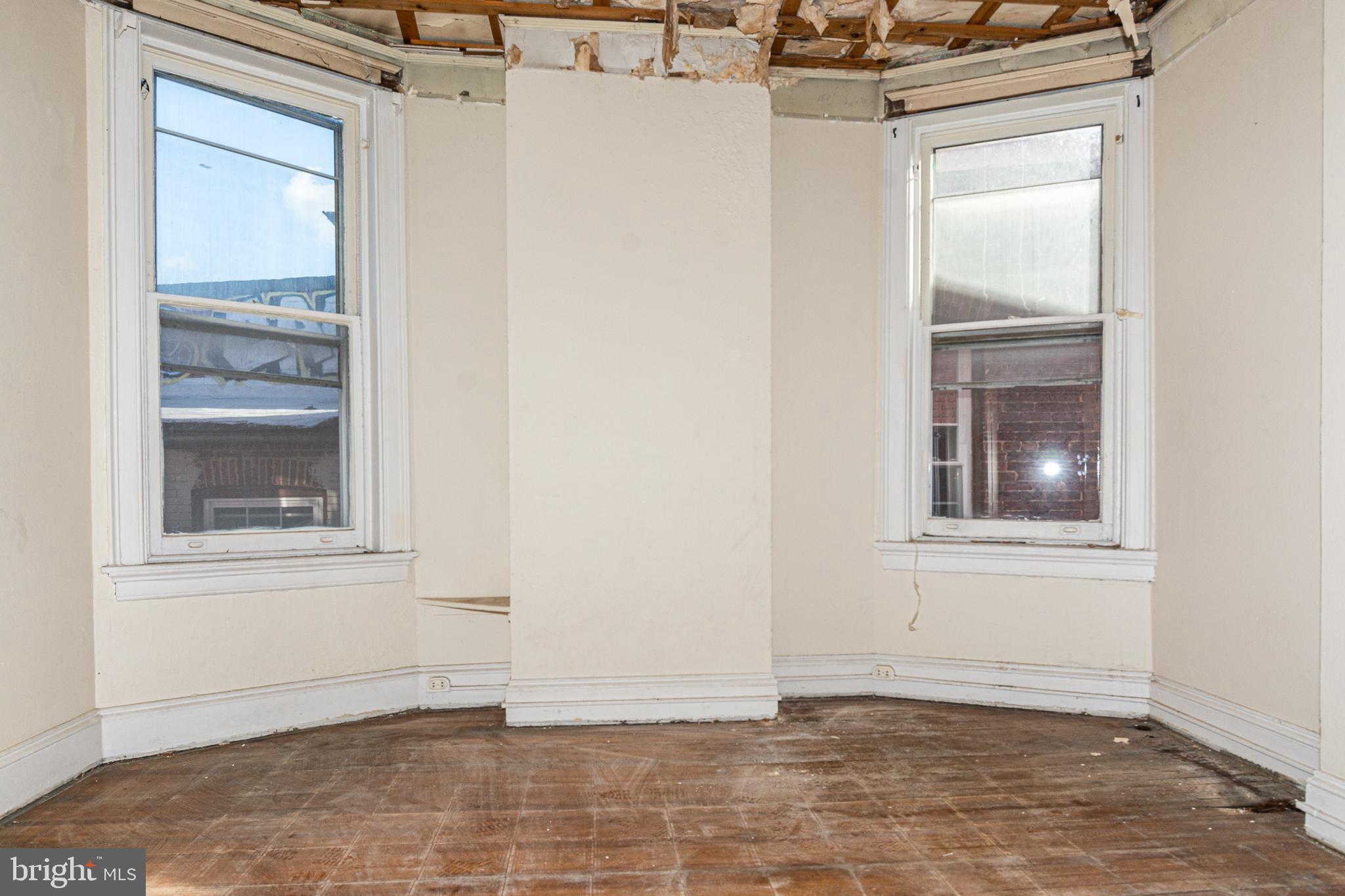 BOLTON HILL HISTORIC DISTRICT - Commercial Sale