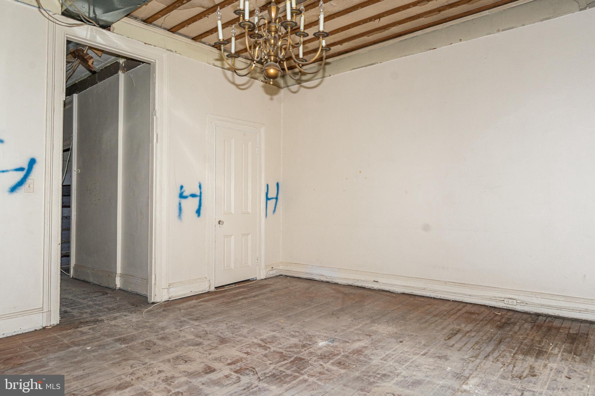 BOLTON HILL HISTORIC DISTRICT - Commercial Sale