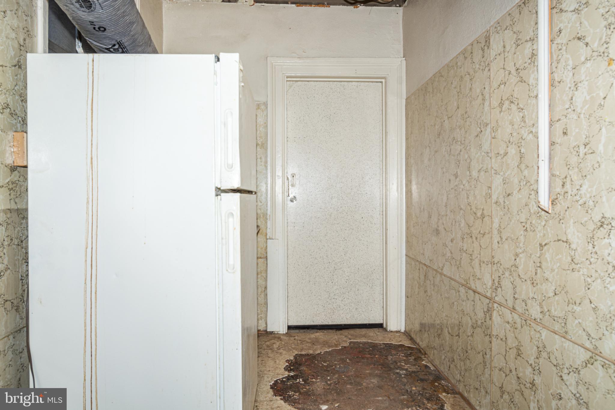 BOLTON HILL HISTORIC DISTRICT - Commercial Sale