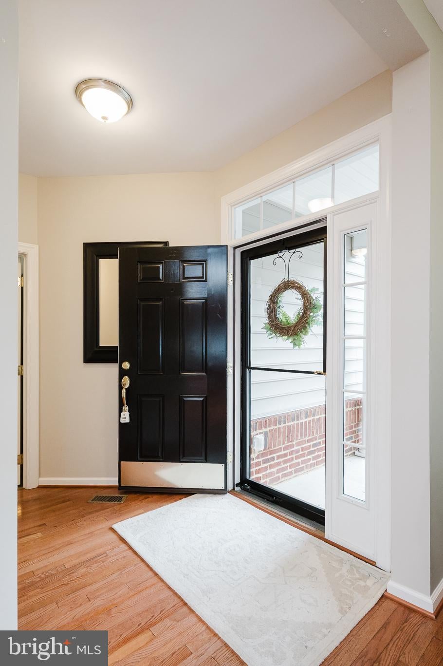 322 NATIVE DANCER CIRCLE