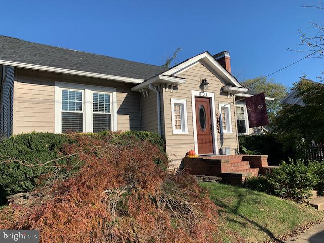 COLLEGE HEIGHTS - Residential