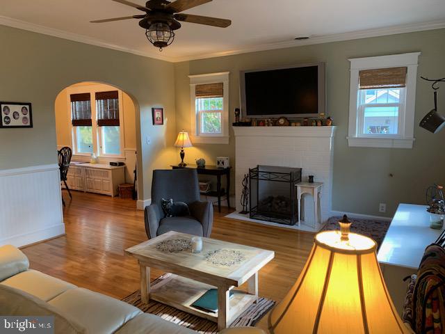 COLLEGE HEIGHTS - Residential