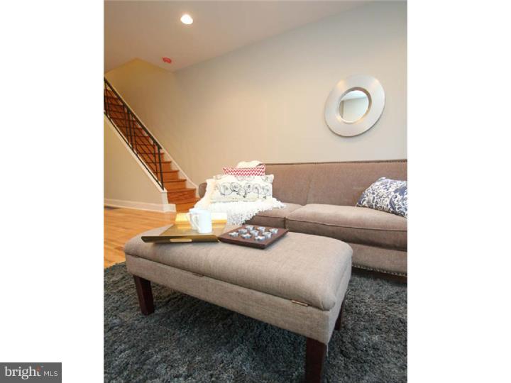 PASSYUNK SQUARE - Residential