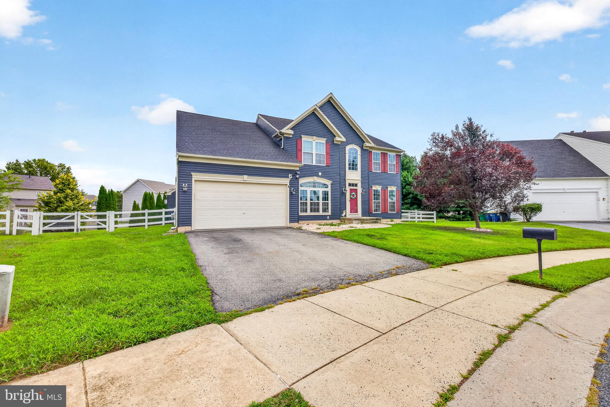 206 MARKHAM COURT