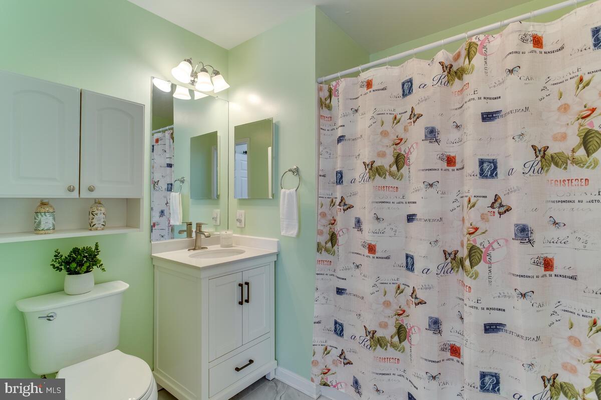 WINIFRED MANOR - Residential