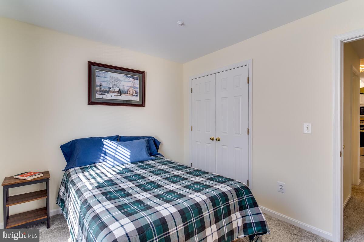 WINIFRED MANOR - Residential