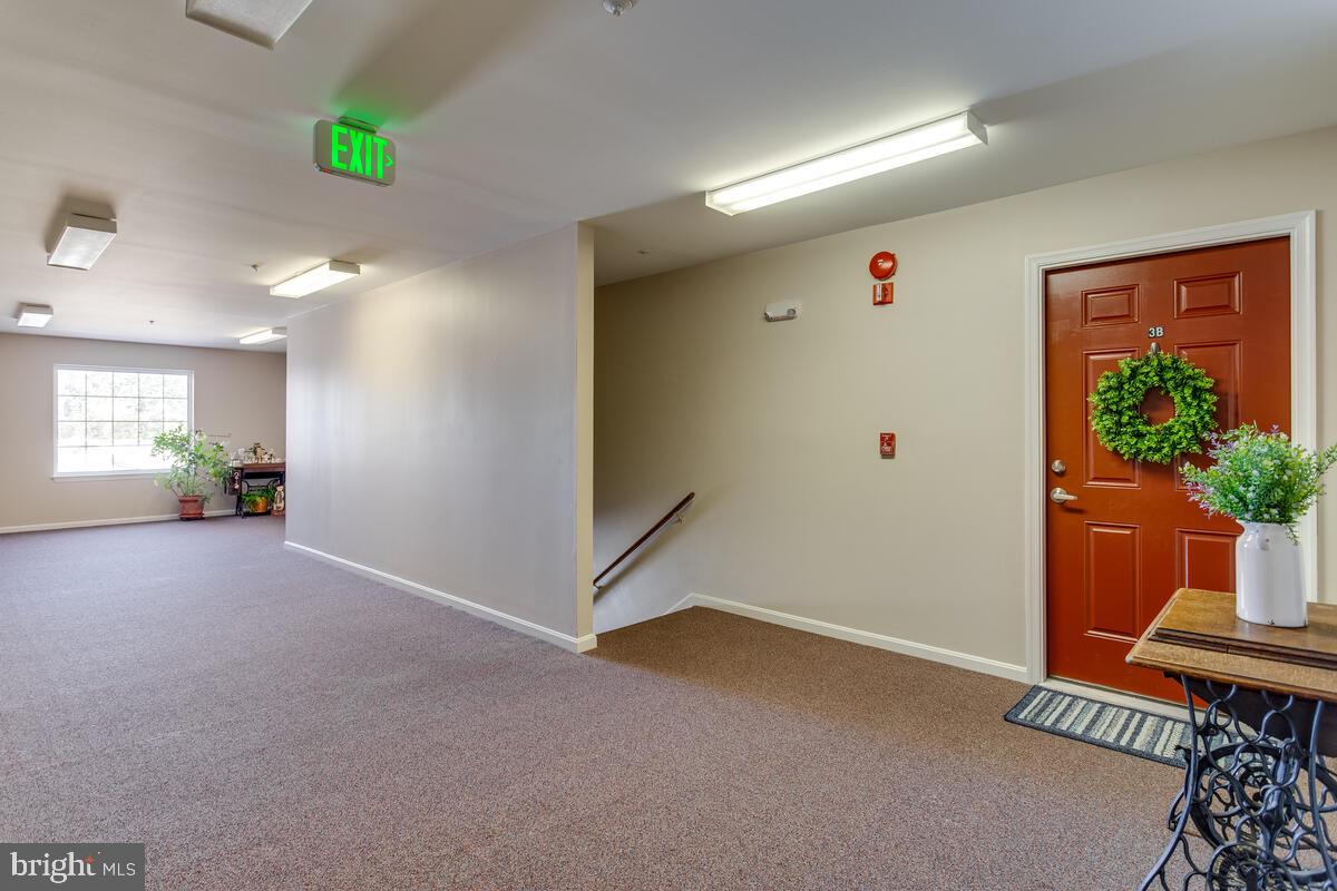 WINIFRED MANOR - Residential