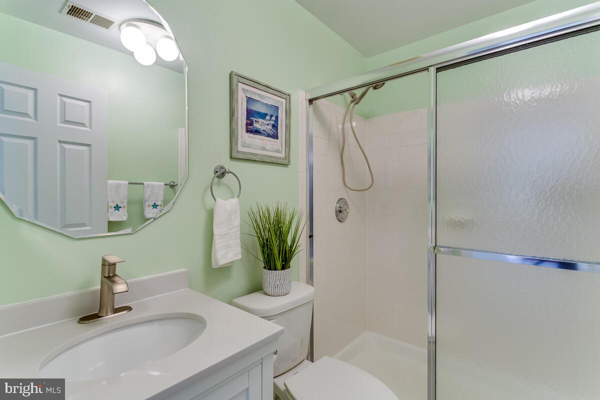 WINIFRED MANOR - Residential