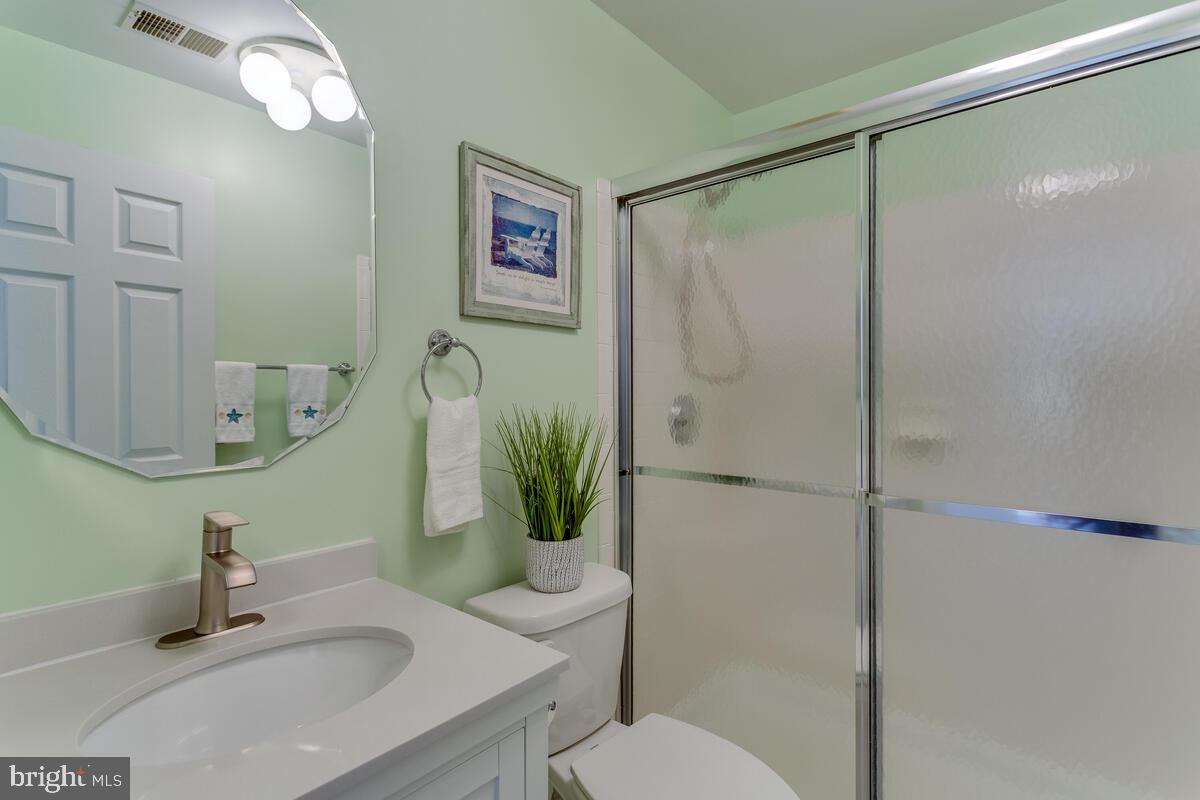 WINIFRED MANOR - Residential