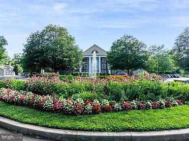 ENGLISH COUNTRY MANOR - Residential