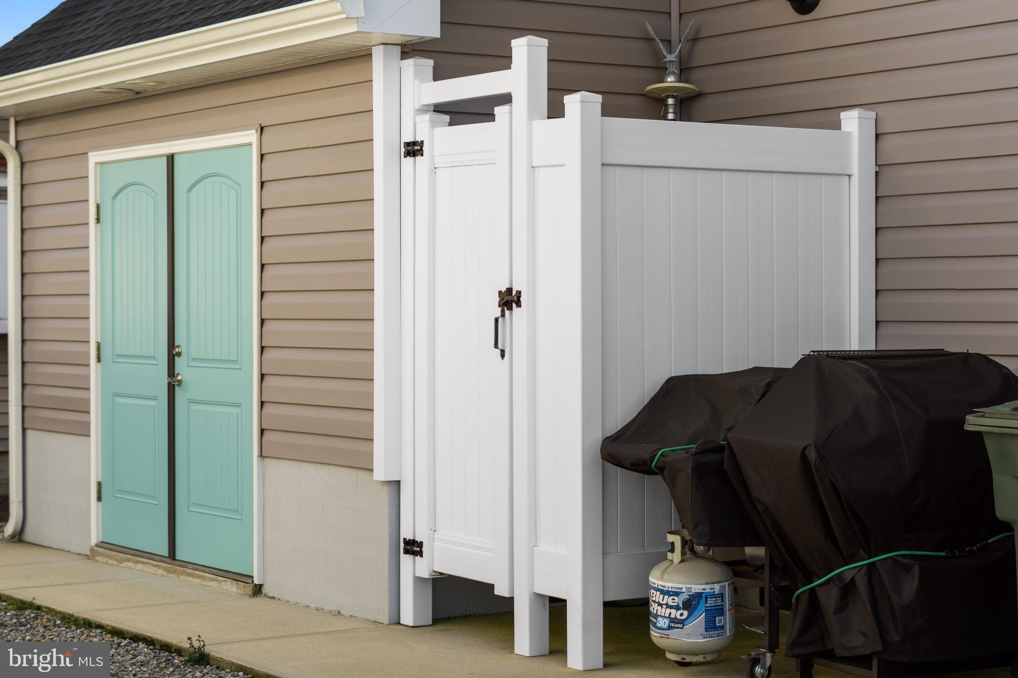 MONTEGO BAY - Residential