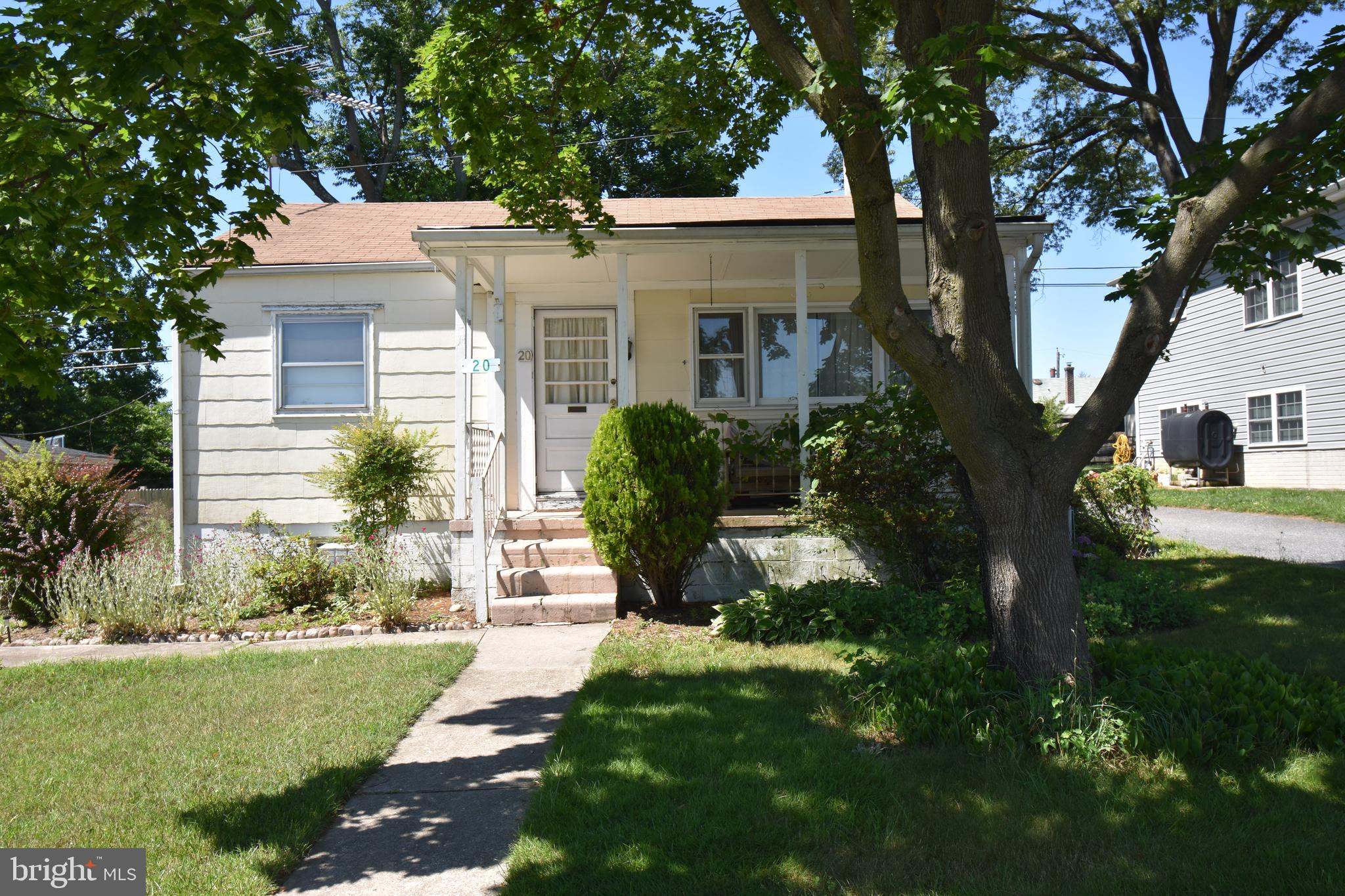 MIDDLE RIVER - Residential