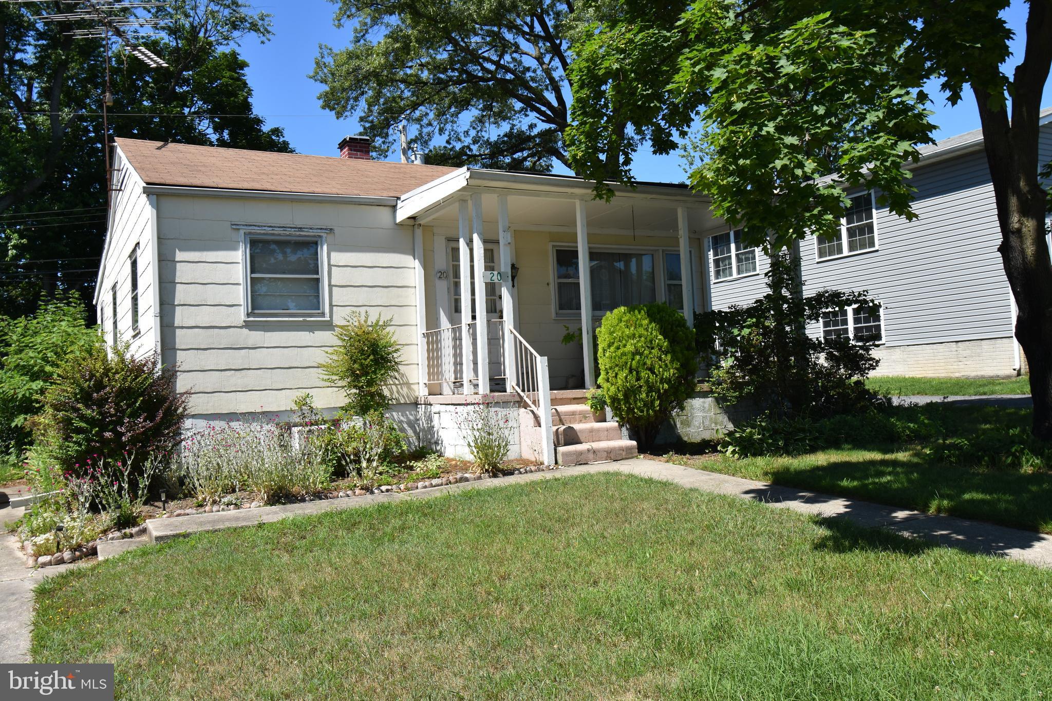 MIDDLE RIVER - Residential