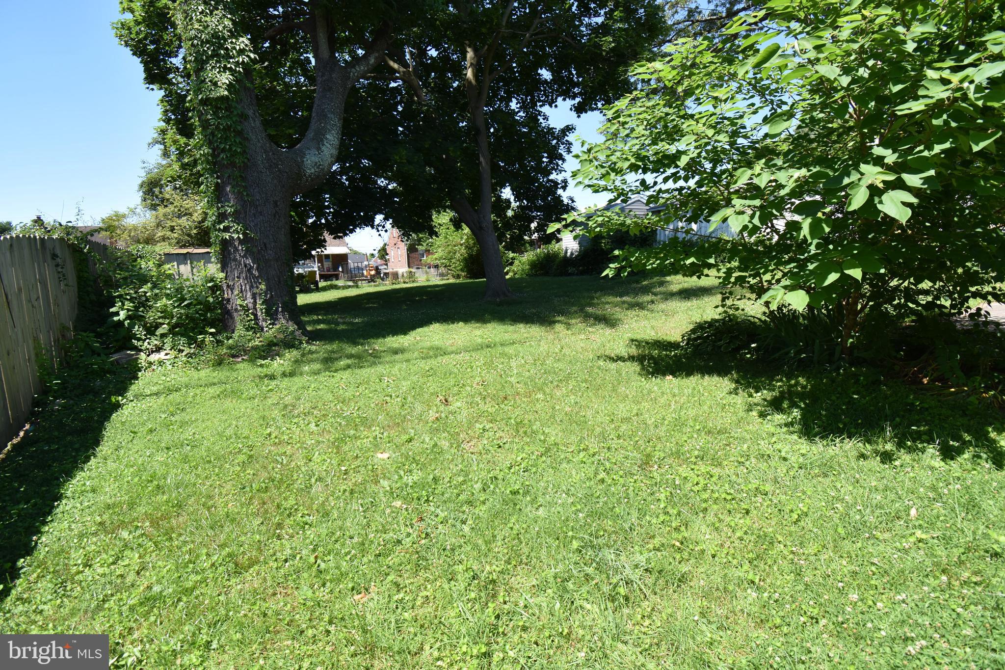 MIDDLE RIVER - Residential