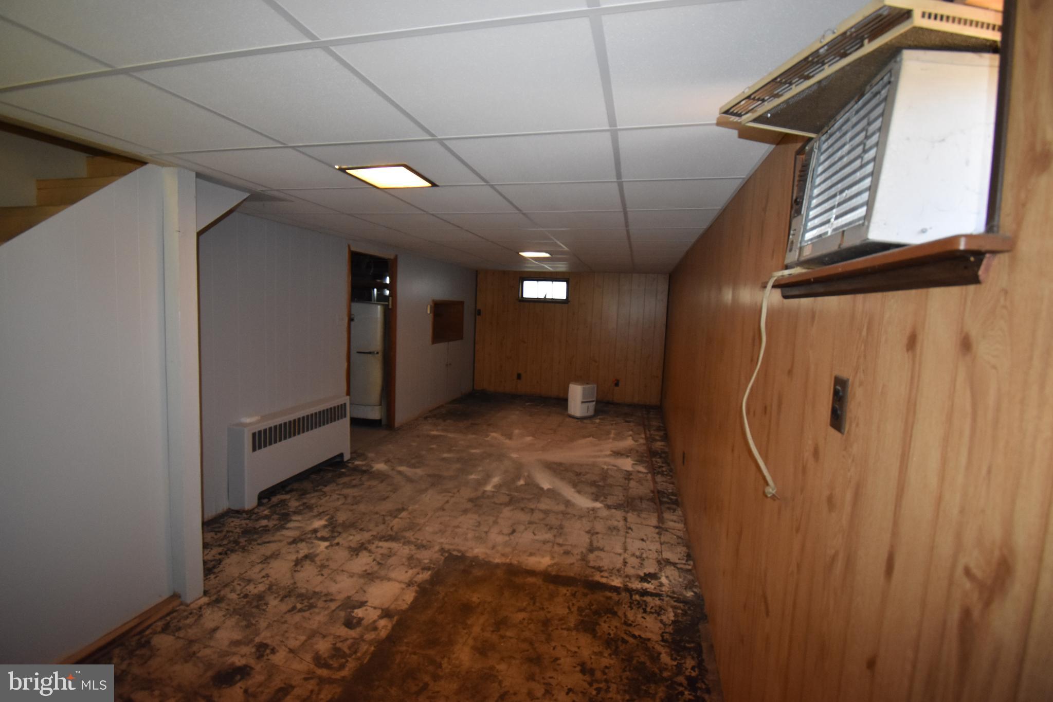 MIDDLE RIVER - Residential