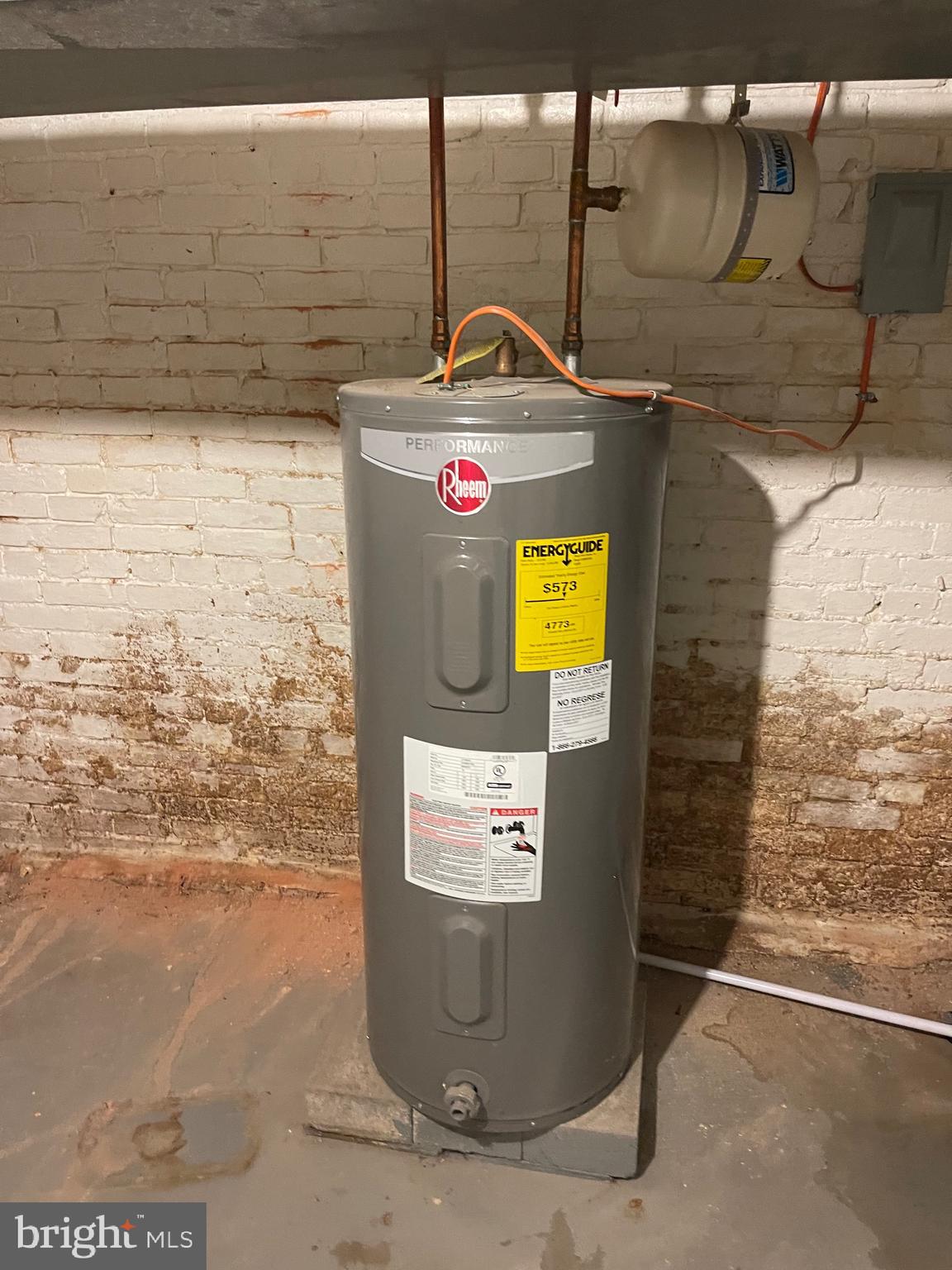 MIDDLE EAST - Residential