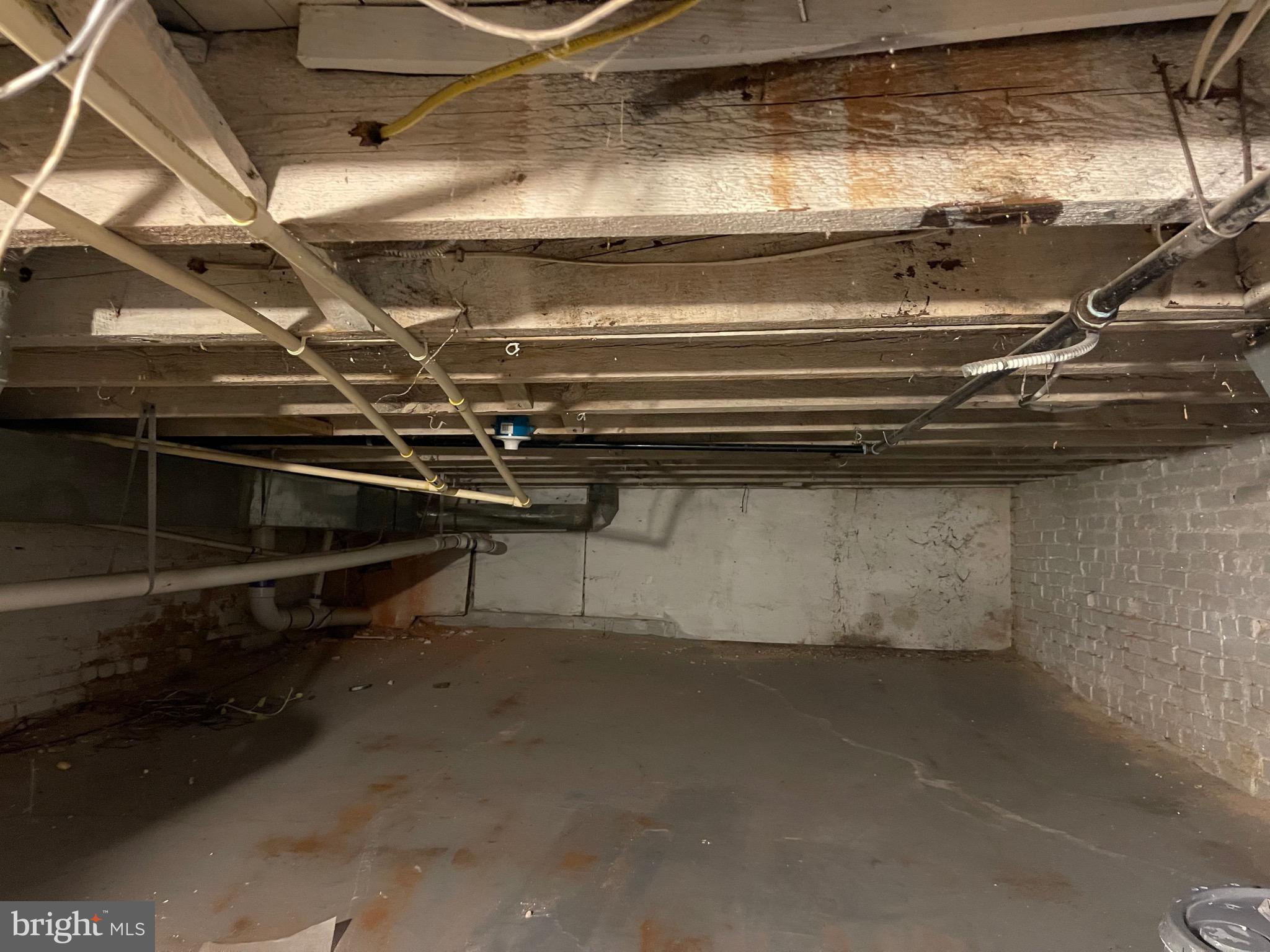 MIDDLE EAST - Residential